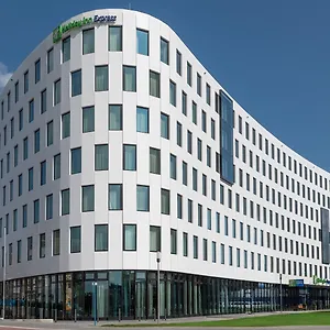 Express - Hauptbahnhof By Ihg מלון
